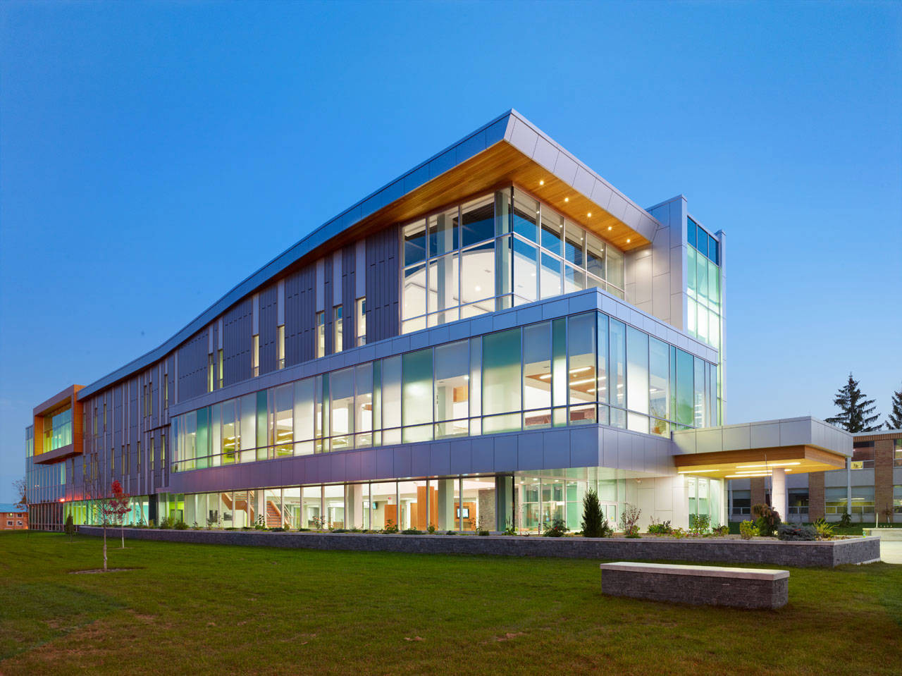 Sault College Academic Building 